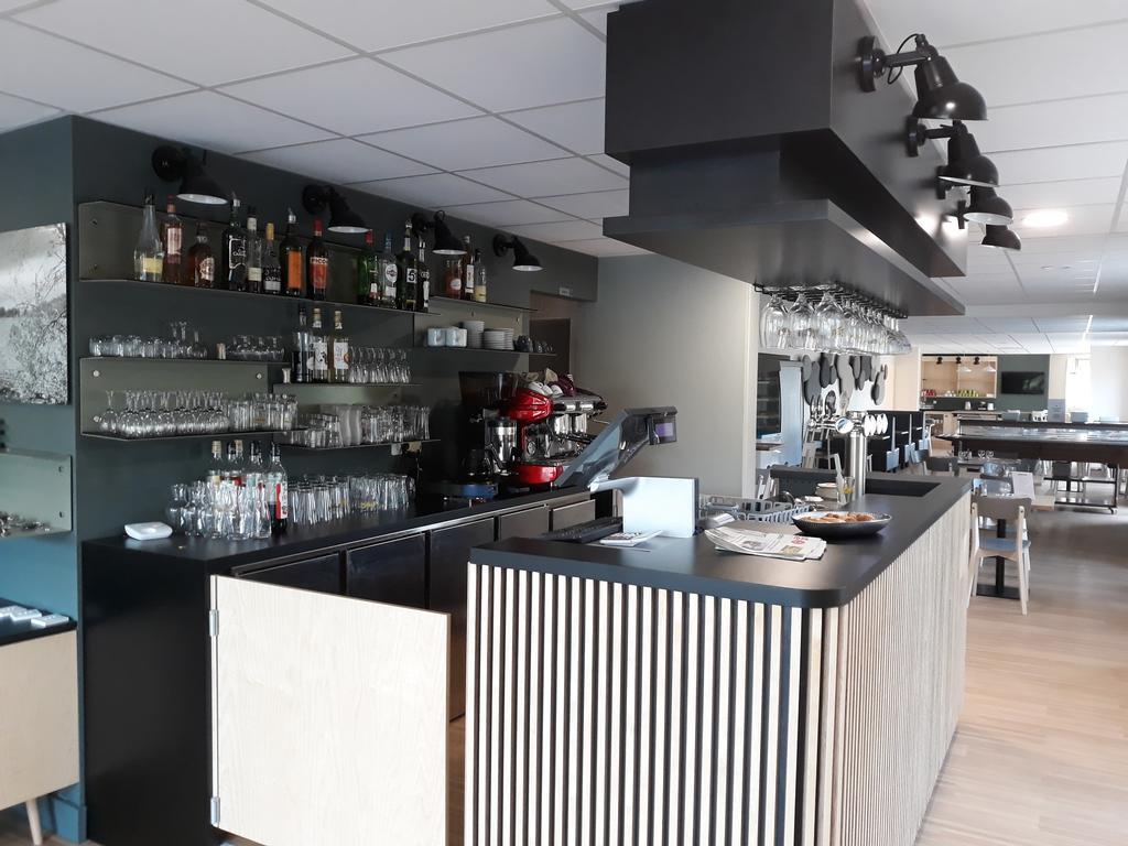 La Godiniere Hotell Cholet Exteriör bild